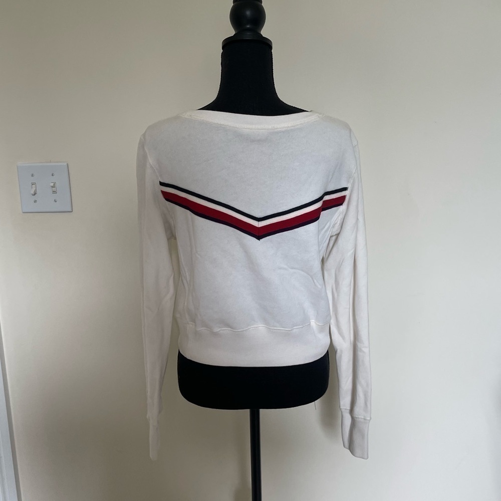 ✨A&F Sweater✨ - Picture 3 of 3